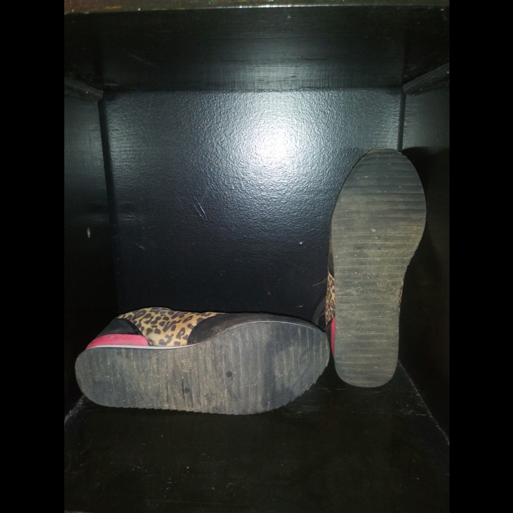 Target Leopard Sneakers - Picture 6 of 11